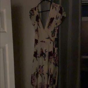 FRENCH COUNTRYSIDE BLUSH FLORAL PRINT DRESs